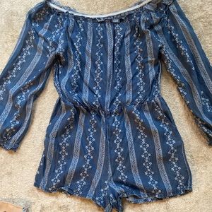 Off the shoulder long sleeve blue floral romper